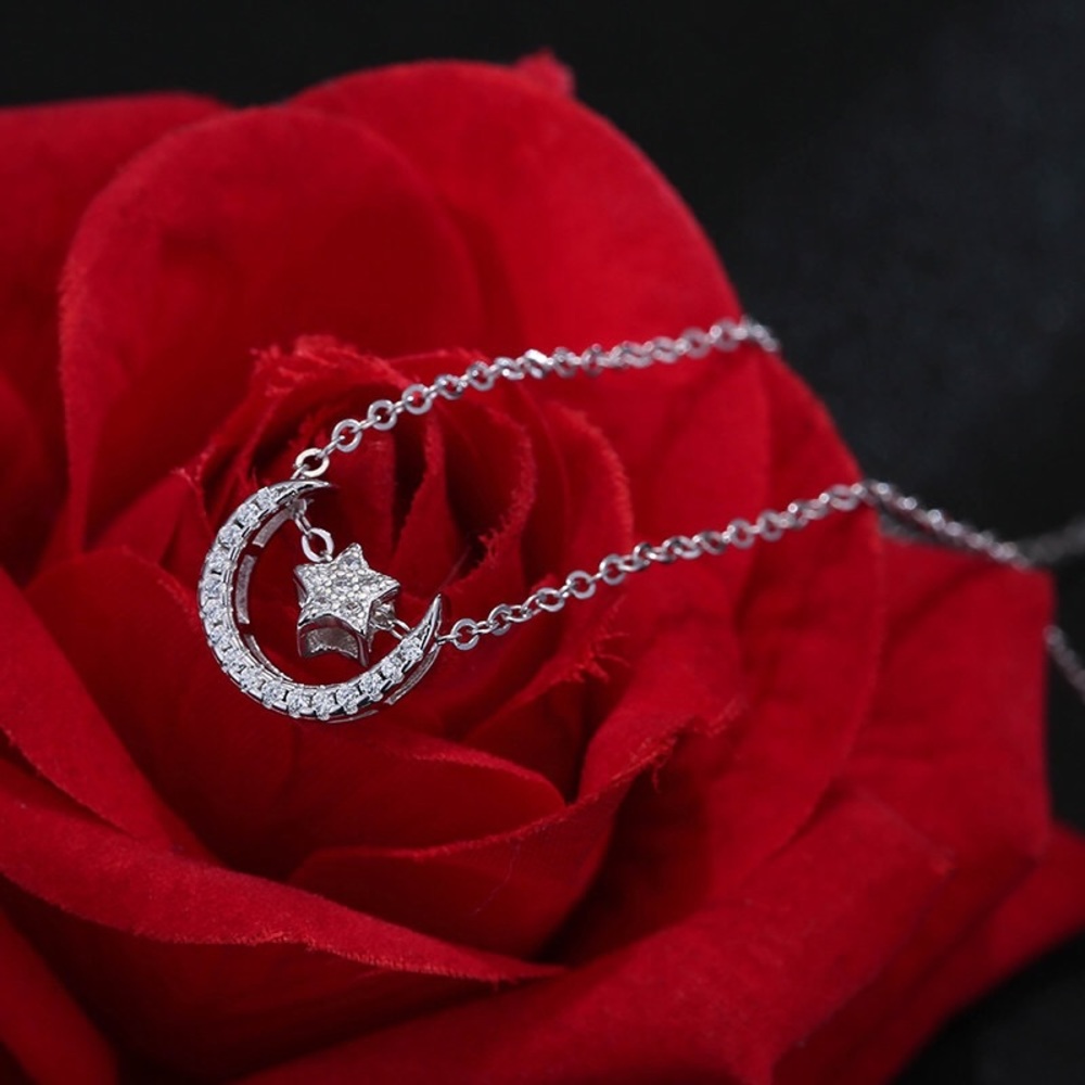 Weekend Sell : Moon&Star Necklace